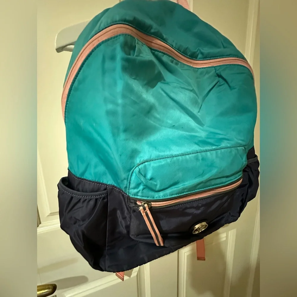 LULULEMON IVIVVA Girl’s Backback in Teal, Pink & Blue